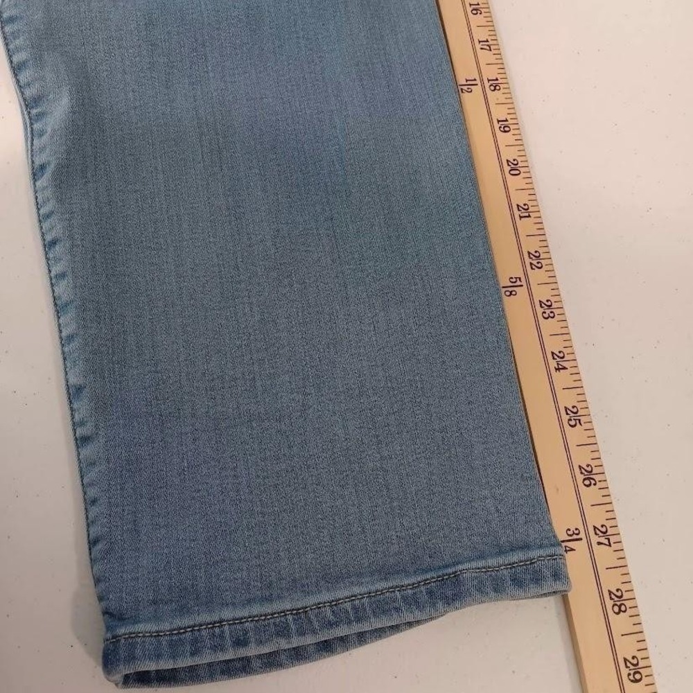 Torrid Jeans Womens 3R Blue Light Wash High Rise Pull On Tapered Stretch Denim - Picture 11 of 12